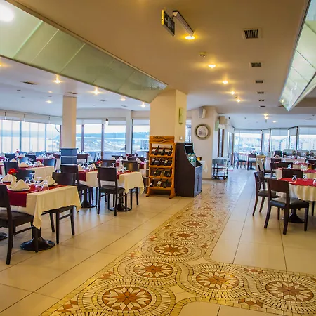 Canak Hotel