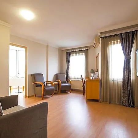 Hotel Canak 3*